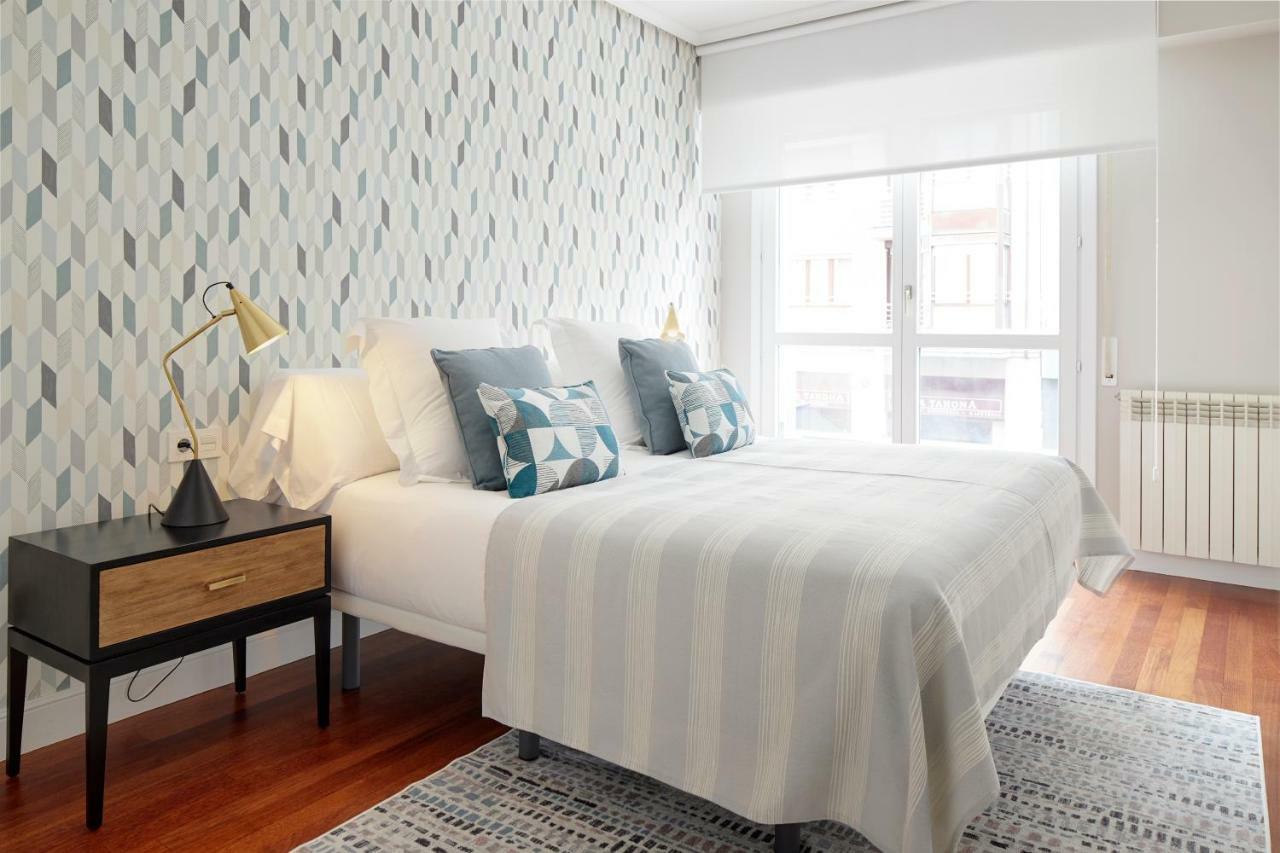 Nafarroa Plaza By Feelfree Rentals Сан Себастиан Екстериор снимка